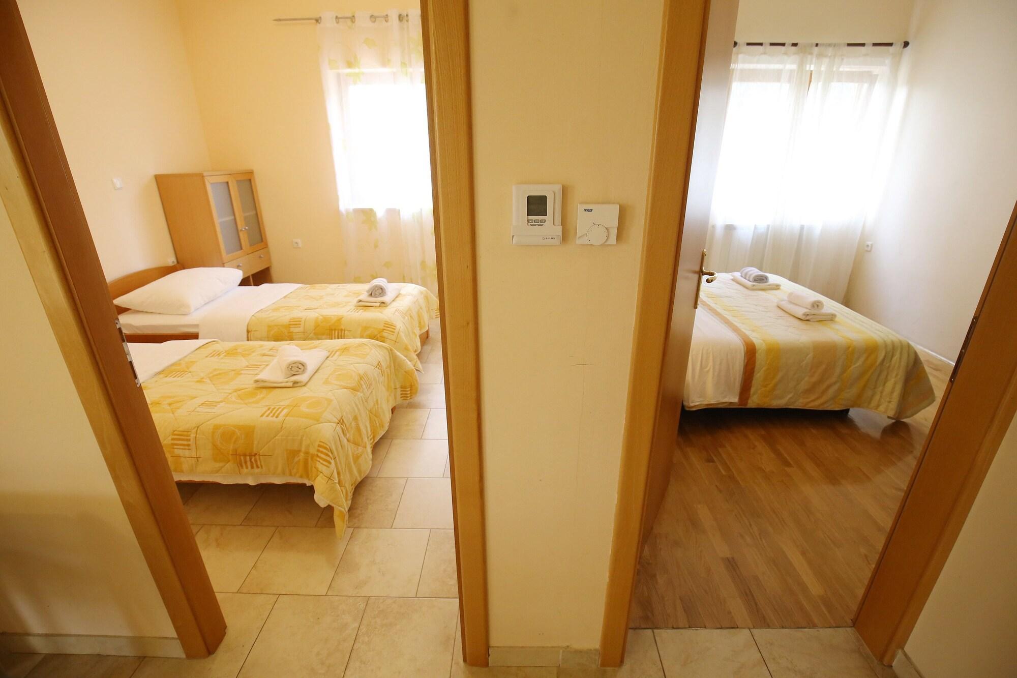 Apartament Zubcic *